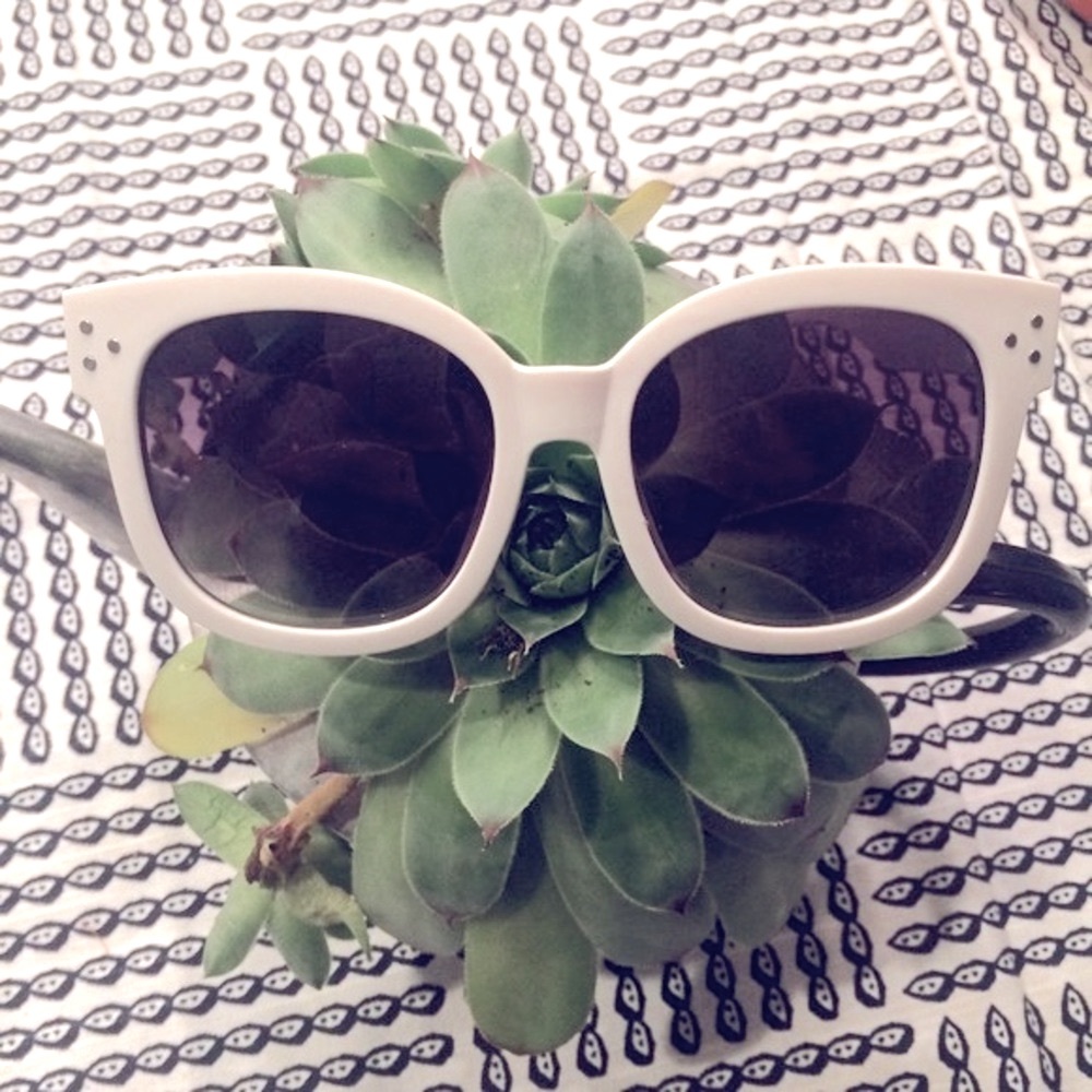 White wide frame sunglasses